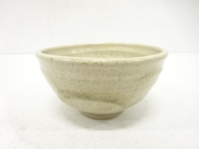 JAPANESE TEA CEREMONY / TEA BOWL CHAWAN / ASH GLAZE